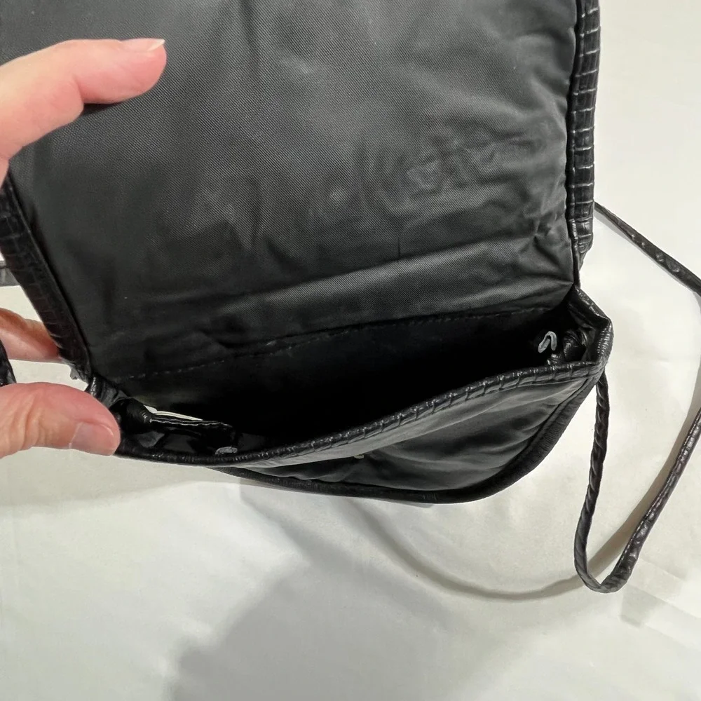 Vintage Pacific Connections Black Faux Leather‎ Crossbody Bag Made in Taiwan 90s